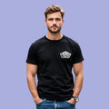 Schwarzes Herren T‑Shirt personalisiert mit Firmenlogo