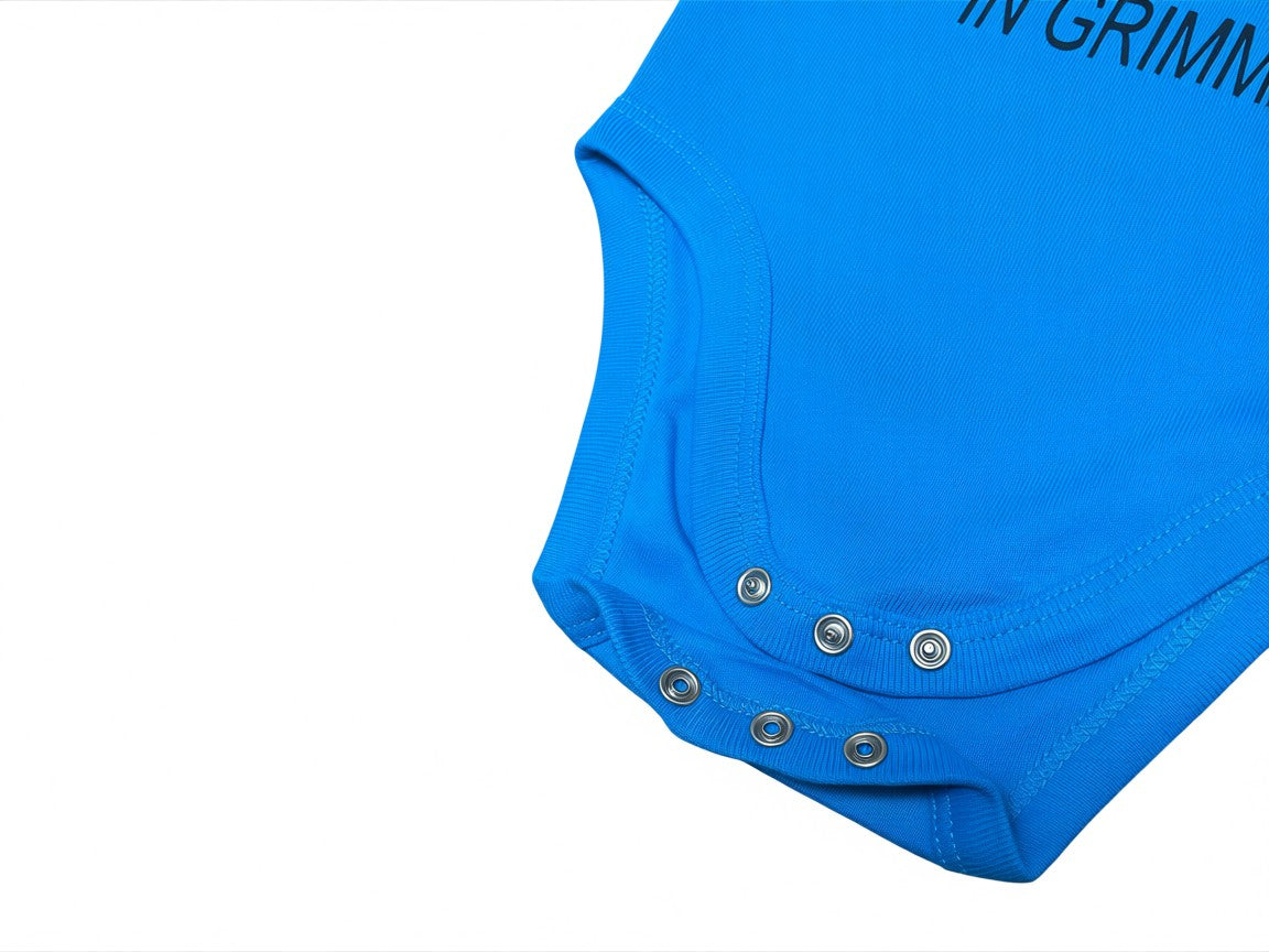 Baby Body „Made with love in Grimma“  mit personalisierbarem Stadtname