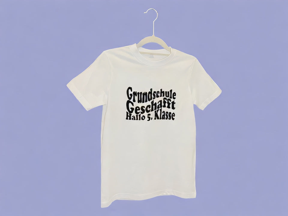 Grundschulabschluss T-Shirt „Grundschule geschafft Hallo 5. Klasse“